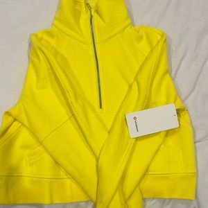 Lululemon yellow scuba